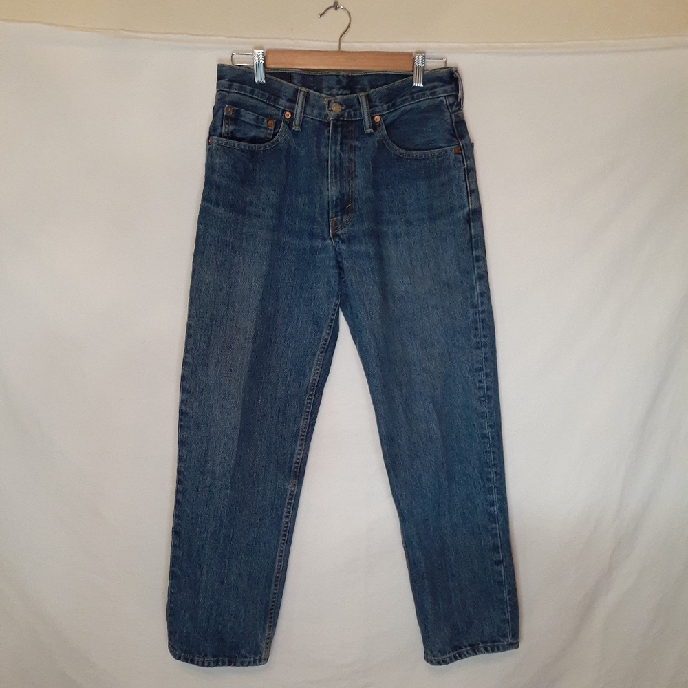 Men's Levi 550 Jean's. Size 30x30.Great co…